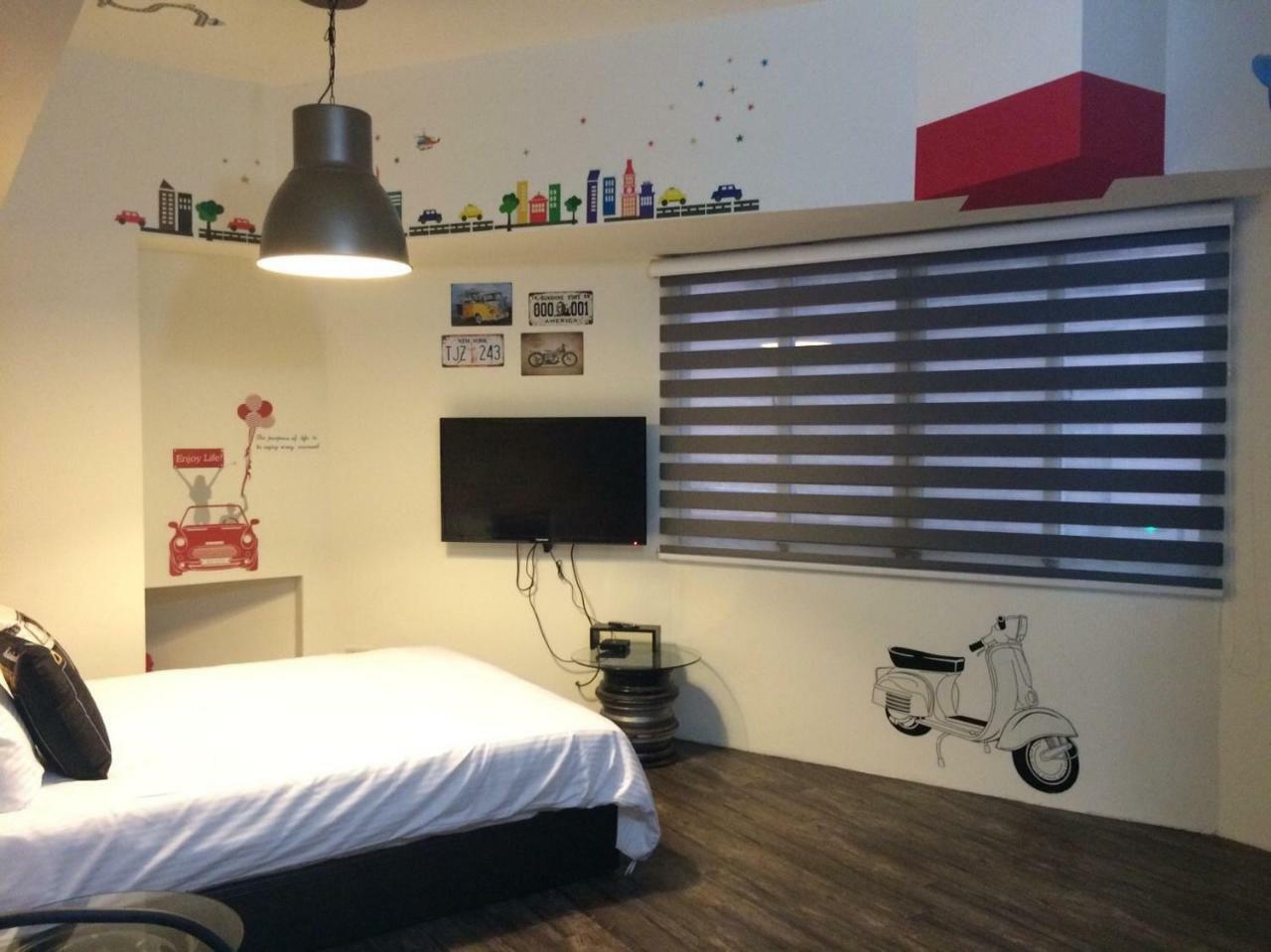 Apartament Traveler Station R15 Kaohsiung Zewnętrze zdjęcie