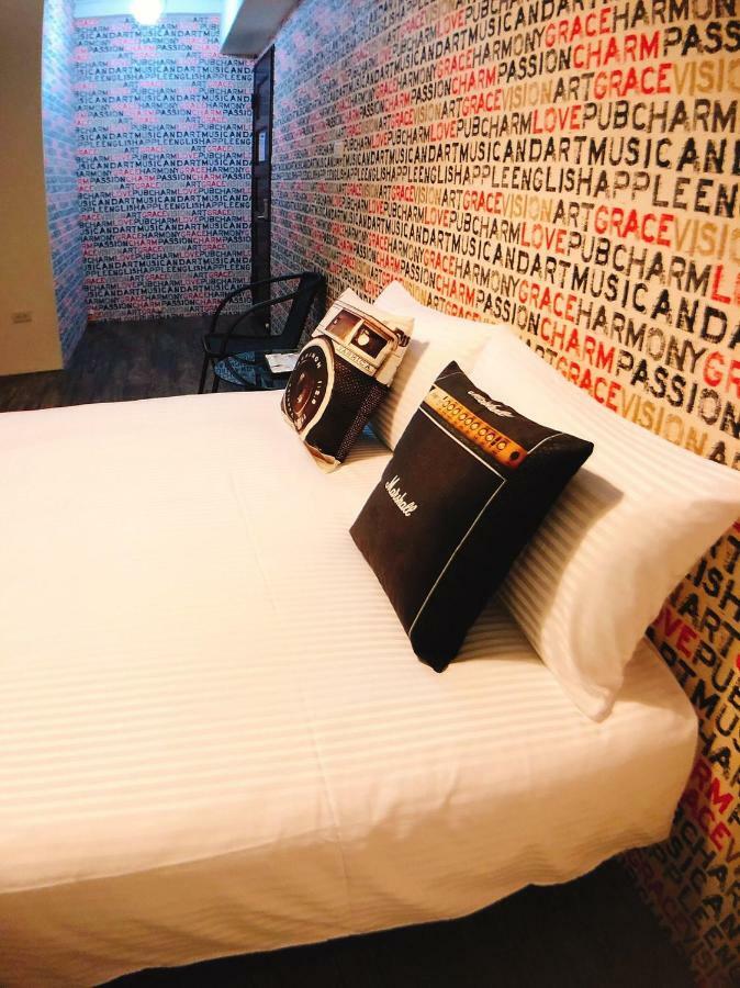 Apartament Traveler Station R15 Kaohsiung Zewnętrze zdjęcie