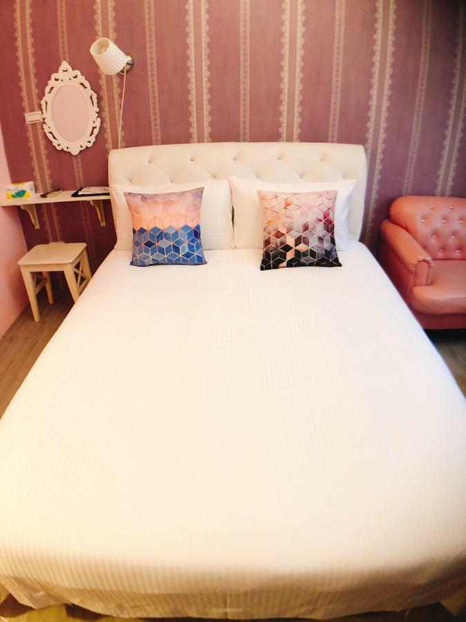 Apartament Traveler Station R15 Kaohsiung Zewnętrze zdjęcie